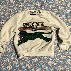 Gucci tiger logo sweatshirt kids size 110